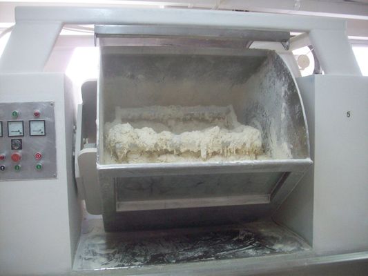 смеситель 380V 440V промышленный подвергает машину механической обработке сухого порошка 150kg/batch смешивая